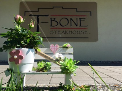 照片: T-Bone 